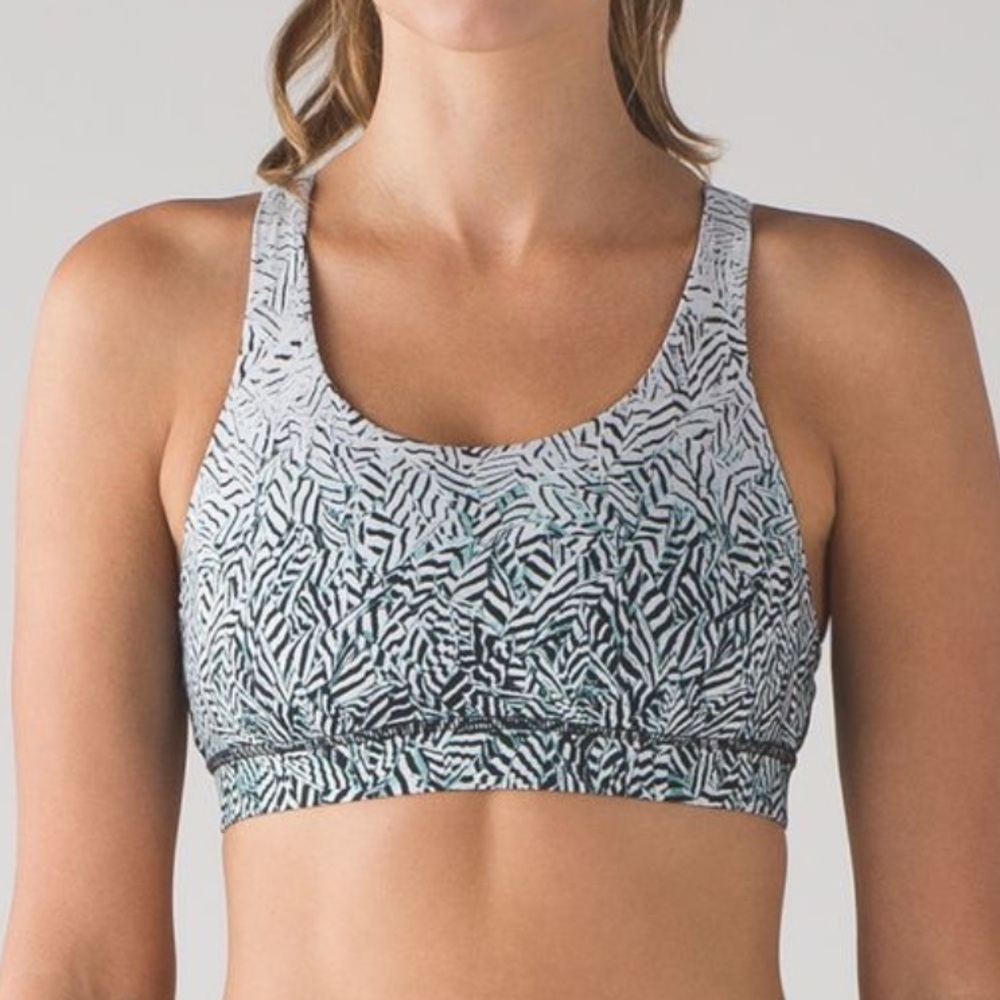 Lululemon Energy Bra Size 6 Nulux Dazzle Energy Bra 50g Alpine White Black View 2